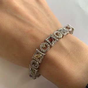 Woman’s silver cz bracelet